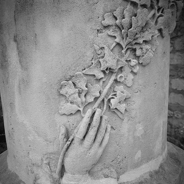 tombeau-flora-tristan-cimetiere-chartreuse-bordeaux